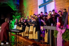 19.12.2023 Adventkonzert Chor- und Volkstanzgruppe Krems/Lerchenfeld